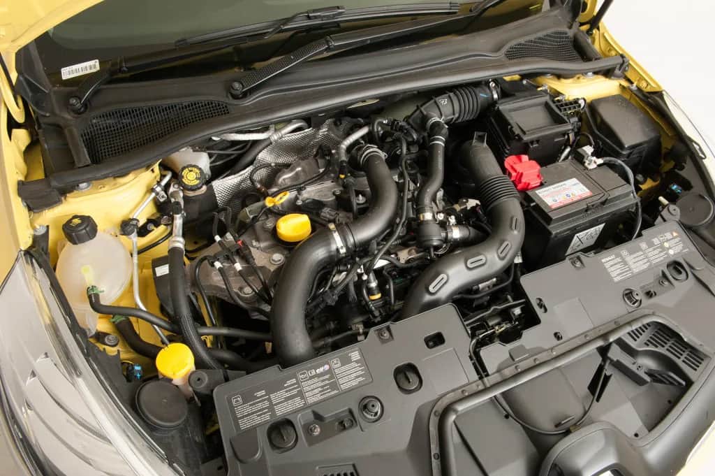 Ile kosztuje wymiana płynu w chłodnicy? Poznaj ukryte koszty i oszczędności