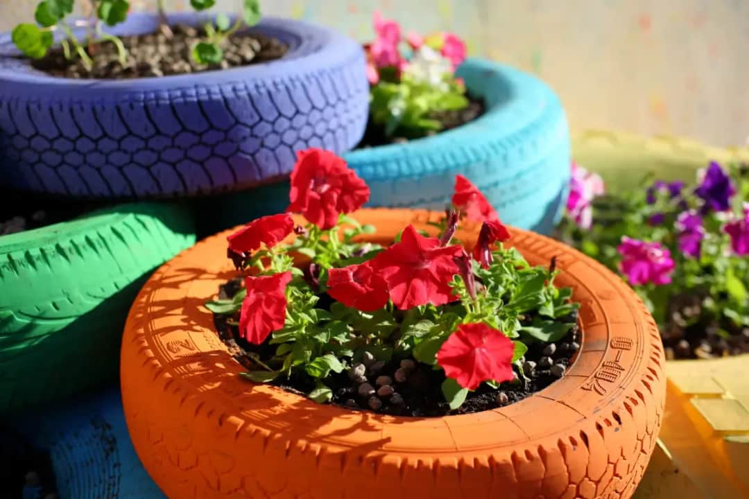 Co można zrobić z opony? 10 kreatywnych pomysłów na recykling opon